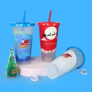 24オンスメリークリスマスツリーの色が変わるプラスチックタンブラーコールドコーヒーマグクリスマスカップ蓋とストロー