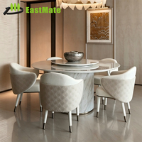 Ensemble table et chaises de salle à manger d'hôtel, design moderne, table carrée en bois massif, sièges ergonomiques, mobilier commercial durable pour restaurant