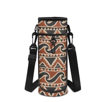 Porte-bouteille d'eau réutilisable avec motif géométrique Masi Tapa Island et sangle réglable à porter en bandoulière