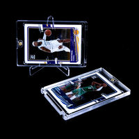 Porte-cartes transparent en acrylique tendance avec fermeture magnétique à une touche pour cartes de sport et de visite – Étui de rangement et de présentation