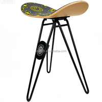 Tabouret de skateboard pliable portable multifonctionnel pour le camping en plein air, la pêche, chaise de skateboard pliable