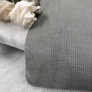 100% <span class=keywords><strong>polyester</strong></span> màu xám nhà máy trực tiếp bán buôn <span class=keywords><strong>sofa</strong></span> lót khâu trái phiếu vải rPet stitchbond không dệt vải - Product Image 2