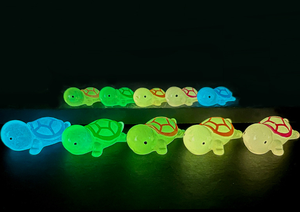 Couleurs mélangées grands <span class=keywords><strong>et</strong></span> petits enfants collection mini jouets tortues de mer figurine tortue mignon résine lumineuse - Product Image 2