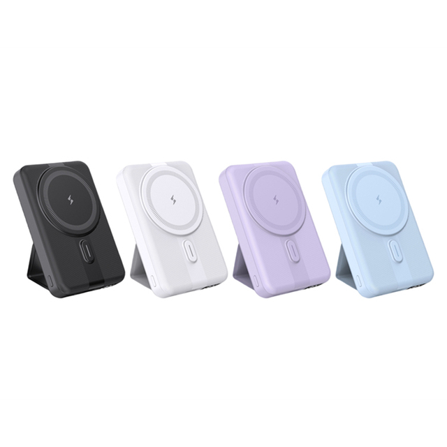 OEM Magnetic Wireless Mini Power Banks Ultra Slim 5000mAh PD20W Fast Charging Portable Power Bank LED Digital Display