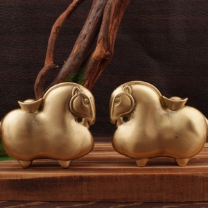 รูปปั้นม้าทองเหลืองเสริมโชคลาภ ของตกแต่งบ้านสไตล์จีนโบราณ - Product Image 2