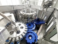 Machine de remplissage isobare Hengyu 7000BPH pour boissons gazeuses, sodas, colas, eaux pétillantes, ligne de remplissage pour bouteilles PET et canettes en verre