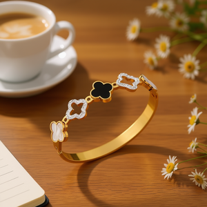 Bracelet manchette en acier inoxydable doré avec 5 motifs floraux pour femme, à porter au quotidien - Product Image 3