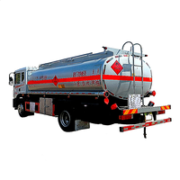 Camion-citerne Dongfeng Huashen avec plaque d'immatriculation bleue
