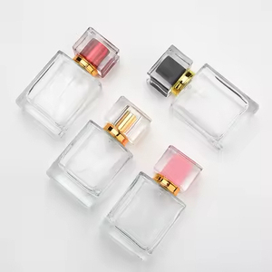 <b>Repeatable</b> Filling Thick Bottom Square Perfume Bottle Pink 30Ml 50Ml Romantic Glass Perfume Spray Bottle - Product Image 3