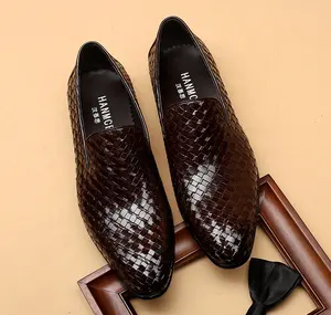 أحذية جلدية جديدة مريحة منسوجة للرجال أحذية زفاف من العلامة التجارية للرجال