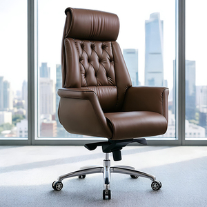 Silla Ejecutiva de Cuero Genuino: Cómoda para Largas Jornadas de Trabajo, con Ajuste de Altura, Silla Giratoria Ejecutiva - Product Image 1