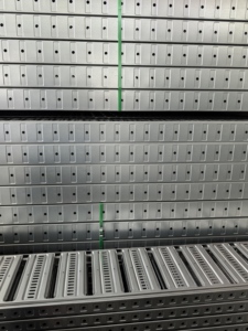 Plateau porte-câbles en acier inoxydable de qualité T5, extra robuste, pour la construction de centrales électriques industrielles - Product Image 2