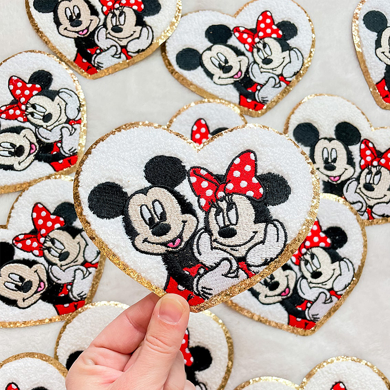 Индивидуальные подушечки с изображением Микки и Минни