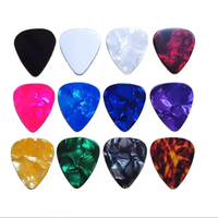 Sur la ligne Meilleur vendeur médiators de guitare celluloïd prix pas cher médiators en forme de coeur médiators de guitare personnalisés pour guitare électrique acoustique