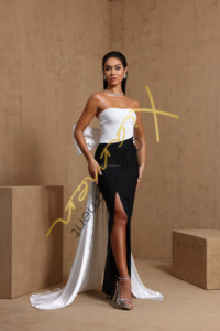 Abito da Sera Glamour Bianco e Nero Senza Spalline con Spacco Alto e Grande Fiocco Bianco <span class=keywords><strong>per</strong></span> Eventi di Gala e Balli di Fine Anno - Product Image 3