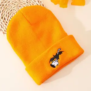 Вязаная оранжевая шляпа для Хэллоуина, с узором летучая мышь, волшебная метла, вышитая пряжа, шляпа с холодной тыквой