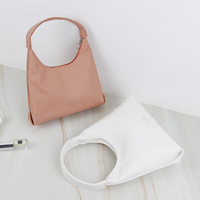 Sac à main portable imperméable pour femme FULAIYA personnalisé, en PVC souple, fermeture éclair, bandoulière unique, doublure en polyester, modèle toutes saisons