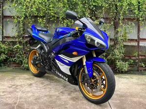 Motor <span class=keywords><strong>de</strong></span> Motocicleta <span class=keywords><strong>Yamaha</strong></span> <span class=keywords><strong>R1</strong></span> <span class=keywords><strong>de</strong></span> Cuatro Cilindros en Línea, 1000cc, Inyección <span class=keywords><strong>de</strong></span> Combustible, Refrigerado por Agua, 180 Caballos <span class=keywords><strong>de</strong></span> Fuerza, Japón - Product Image 1