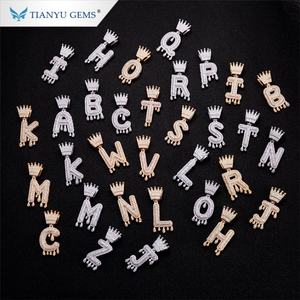 Tianyu Gems Moissanite Diamantes Collar personalizado 14K 18K Colgante de letra de oro puro - Product Image 4