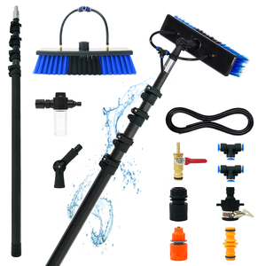 Kit d'outils <span class=keywords><strong>de</strong></span> nettoyage <span class=keywords><strong>de</strong></span> fenêtres télescopiques en fibre <span class=keywords><strong>de</strong></span> carbone avec brosse pour panneaux solaires - Product Image 1