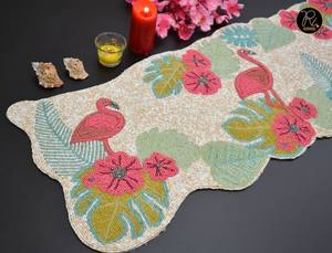 Camino de mesa decorativo con cuentas para mesa de comedor, hecho a mano, elegante decoración de mesa para festivales, fiestas, bodas y decoración del hogar - Product Image 3