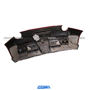 Pièces de voiture démontées en matériau d'origine premium, pare-chocs arrière rouge pour Ferrari F12 OE 85133210 - Product Image 3