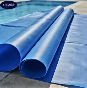 แผ่นจีโอเมมเบรน HDPE สีน้ำเงินคุณภาพสูงสำหรับการเพาะเลี้ยงสัตว์น้ำระดับมืออาชีพ, หลุมฝังกลบขยะ, เขื่อน และบ่อเก็บน้ำเสีย - Product Image 4