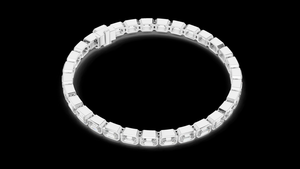 Bracelet en argent sterling avec diamant de laboratoire taille émeraude élégant - Bijou scintillant de luxe pour femme, mariage, fête et cadeau - Product Image 2