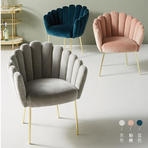 Fabrik direkt hochwertige elegante italienische Tuft Stoff Küchen stuhl moderne Luxus rosa Samt Esszimmers tuhl - Product Image 2