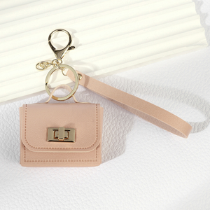 Nuevo Llavero de Lujo de Piel Sintética PU con Mini Bolso Colgante, Accesorios Femeninos, Monedero de Boutique, Colgante para Llavero - Product Image 6