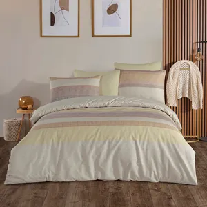 Parure de lit double Karden Flower Dream Cotton Horizon 100% coton popeline, plusieurs couleurs, housse de couette, drap plat, 2 taies d'oreiller - Product Image 1