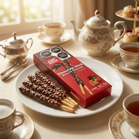 Biscuits en bâtonnets enrobés de chocolat aux amandes, marque distributeur, en boîte, pour la collation