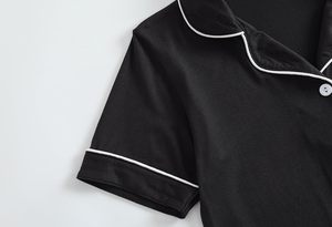 Kids Pyjama <span class=keywords><strong>Sets</strong></span> Button Down Kurzarm mit Shorts Einfarbiges Teens Outfit mit Taschen Pyjama Anzug - Product Image 4