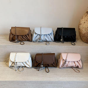 Cadena Simple 2025 bolsos de hombro para mujer nuevo Color sólido bandolera de moda para niñas - Product Image 2