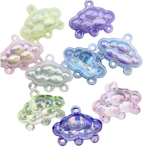 Perles en acrylique en forme de nuage avec quatre trous, haute transparence, luminescentes, pour la création de chaînes de téléphone DIY, accessoires d'ornement de voiture - Product Image 5