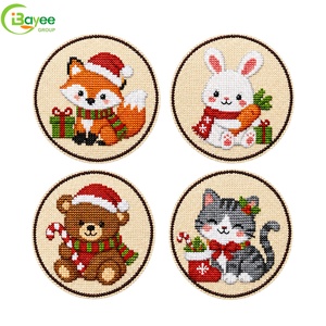 Parches Bordados Personalizados Ecológicos con Diseño de Animales de Dibujos Animados, Parches Termoadhesivos de Fieltro No Tejido para Sombreros y Ropa - Product Image 4