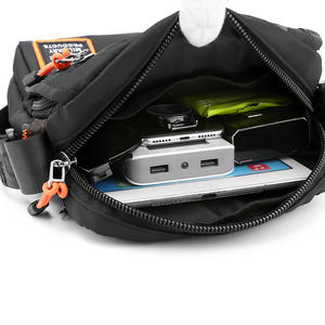 Bolso cruzado para hombre Omer, bolso de nailon informal para exteriores con diseño de letras para viajes y uso diario - Product Image 3