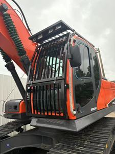 DOOSAN DX340 34 tonnes, 90% neuf, d'origine Corée, avec moteur EPACE, excavatrice agricole d'occasion de type chenillé 225 pour le terrassement - Product Image 3