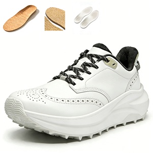 Chaussures de sport décontractées en cuir véritable à bout large, personnalisables OEM, respirantes et perforées, idéales pour la course pieds nus et le travail au bureau - Product Image 4