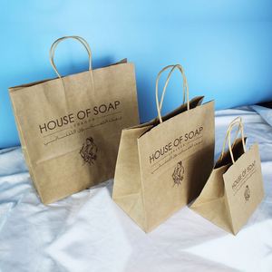 Bolsa de Papel Kraft de Lujo Ecológica, Muestra Gratis, Personaliza con tu Propio Logotipo, para Empaque de Ropa/Zapatos, Bolsas de Regalo Rosadas - Product Image 2