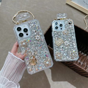 Luxe Diamant Bandoulière Chaîne Fleur Ours Mobile Téléphone Cas Strass Couvre pour iPhone 15 Samsung S24 A13 A14 A25 A34 A54 - Product Image 1