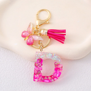 TG-2677 Porte-clés personnalisé avec logo, lettre initiale tendance, pendentif A-Z avec pompon - Product Image 4