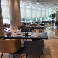 Fabrikpreis Maßanfertigung Luxus-Restaurant-Buffet Marmor-Tischplatte Café Hotel Restaurant Tisch und Stühle