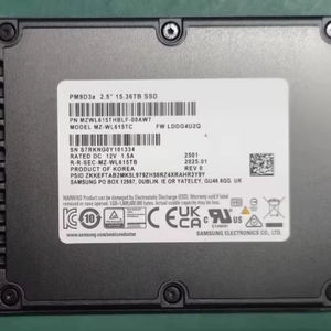 Unidad de estado sólido HORNG SHING MZWL615THBLF-00AW7 15.36T PM9D3a U.2 PCIe 5.0 NVMe SSD empresarial de 2.5 pulgadas - Product Image 1