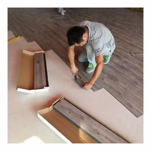 Plancher en vinyle rigide PVC / SPC avec système de clic Unilin de 8 mm, imperméable, avec sous-couche EVA / IXPE de 1,5 mm - Product Image 1