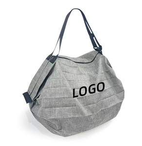 Bolsa de compras reutilizable y plegable con cierre de cremallera con estampado de leopardo, personalización de empaque para regalos y viajes - Product Image 3