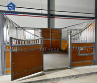 Panneaux de box pour chevaux en acier inoxydable JHorse, structure à joints lisses, pour hangar à chevaux