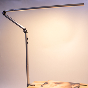 Iluminación LED Lámpara de escritorio Ajustable Plegable 360 <span class=keywords><strong>Mesa</strong></span> LED giratoria <span class=keywords><strong>para</strong></span> <span class=keywords><strong>uñas</strong></span> Tatto Lash Salon SPA Nail LED Lámpara de escritorio - Product Image 2