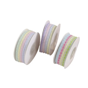 Ruban vibrant à déroulement rapide, réutilisable, pour la décoration de paniers-cadeaux de fêtes - Product Image 2