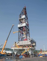 Plateforme de forage terrestre 2000HP AC VFD 70DBT, capacité 7000m, robuste, pour exploration en milieu désertique et montagneux (550-3000HP)